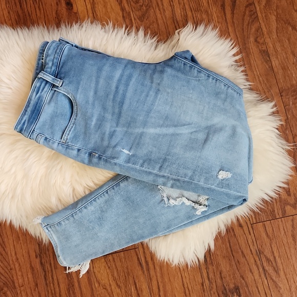 American Eagle Outfitters Denim - American Eagle Light Wash Jeggings